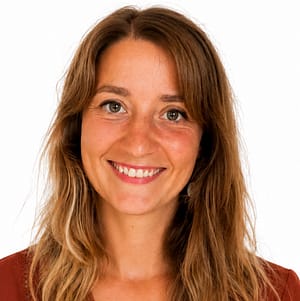 Notre Équipe Valentine Chetail, enseignante FLE / FOS / FLS / FOM à l'Alliance Française de Genève